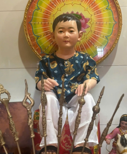 Tượng Cậu Lăng Cô Ba Thiên Anh