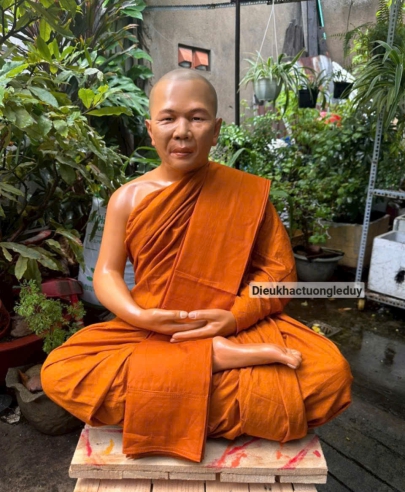 Tượng Sư Nam Tông