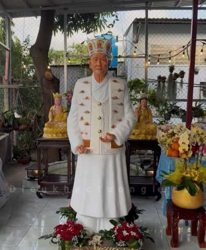 Đức Vô Thượng Di Lạc Tôn Phật