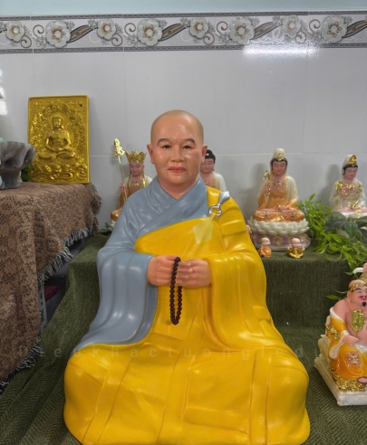 Tượng Sư Cô