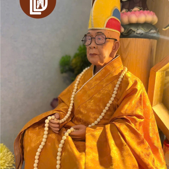 Tượng Trưởng Lão Hoà Thượng Thích Hiển Tu