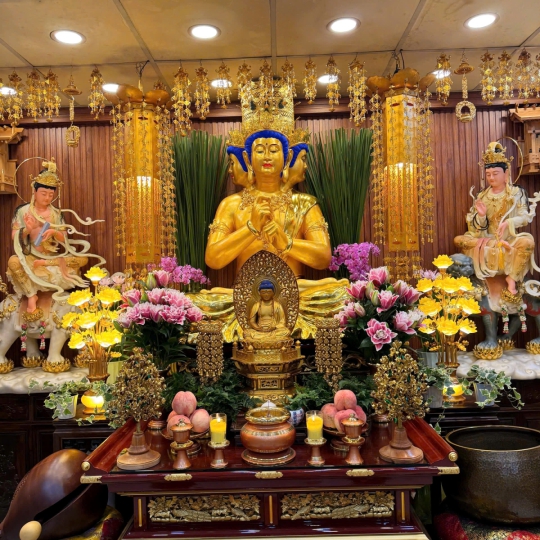 Tượng Phật Tỳ Lô Giá Na