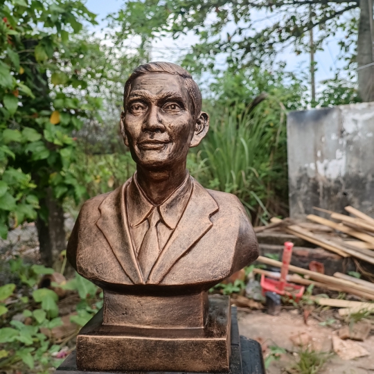 Tượng chân dung 35cm