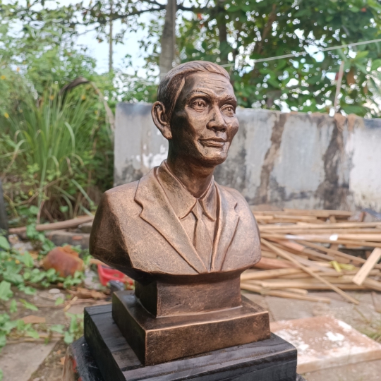 Tượng chân dung 35cm