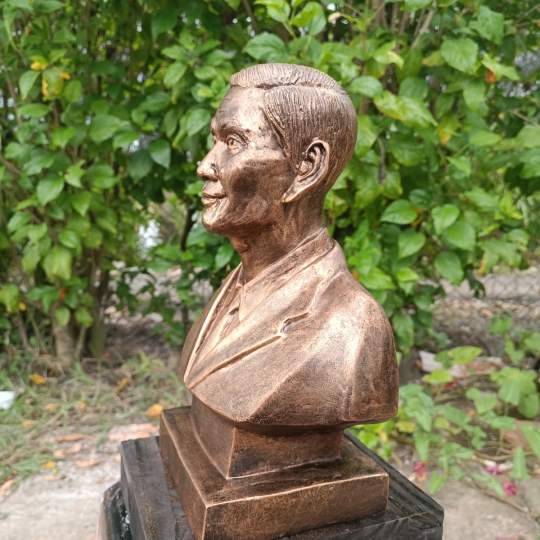 Tượng chân dung 35cm