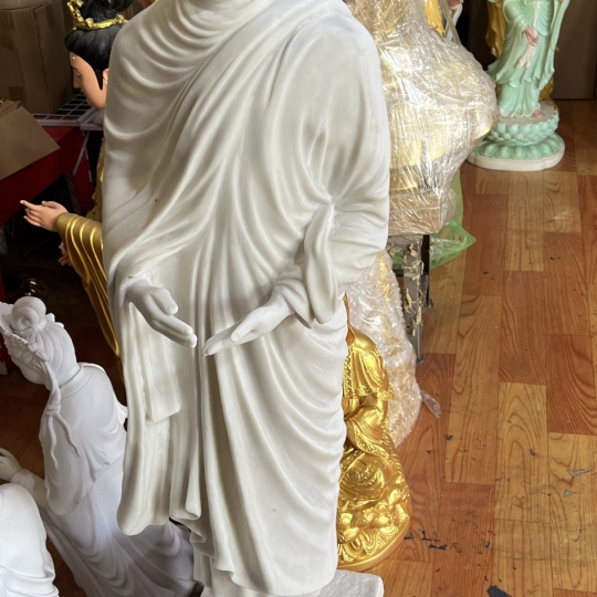 Tượng Phật Thích Ca Mâu Ni Dáng Khất Thực