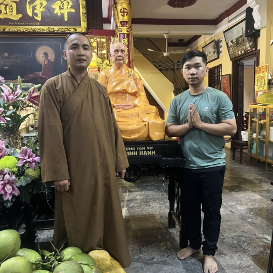 Tượng Hoà Thượng Thích Tịnh Hạnh