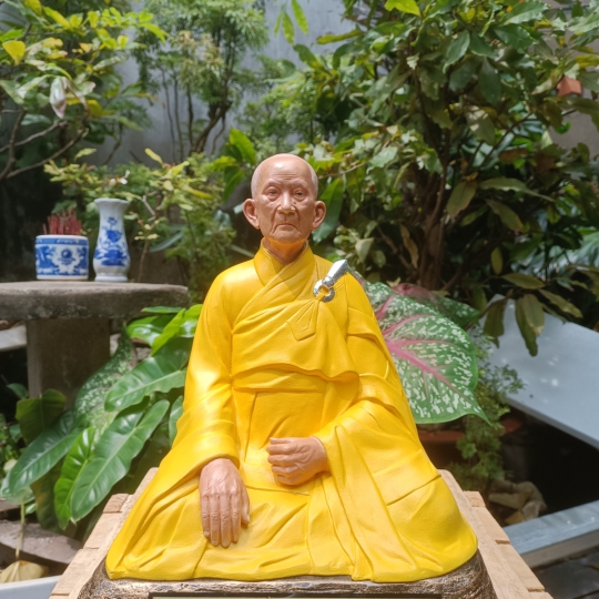 Tượng Hòa Thượng Thích Trí Tịnh