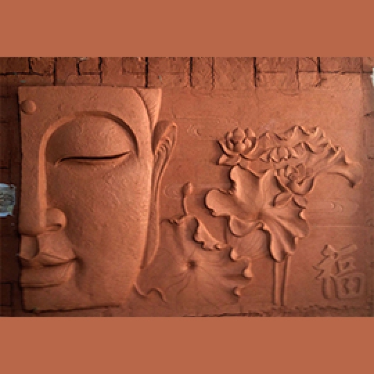 phù điêu Phật và hoa sen