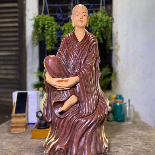 Tượng Khương Tăng Hội 