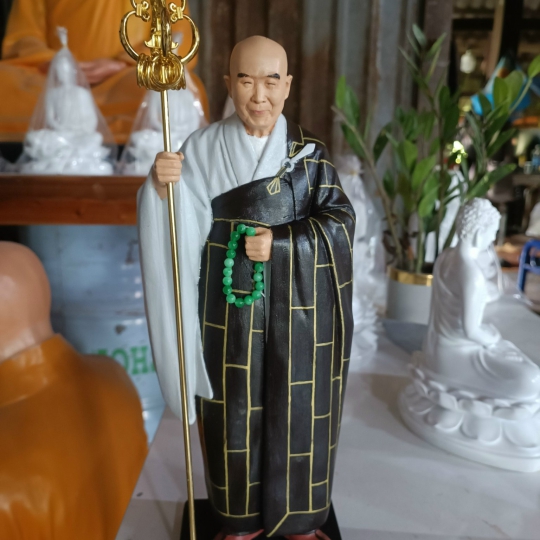 Tượng Pháp Sư Tịnh Không